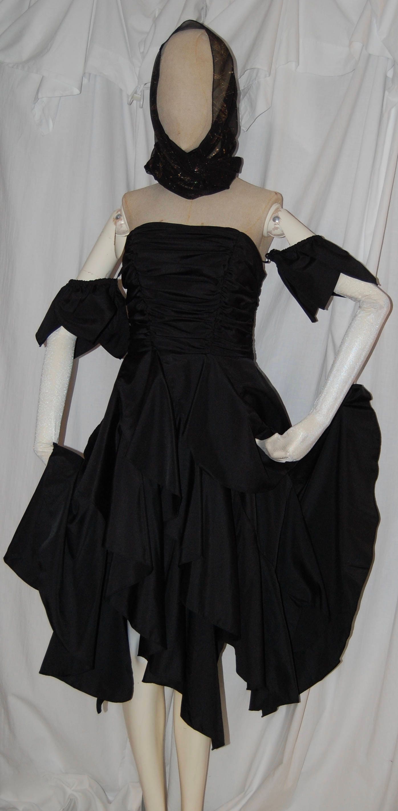 stevie nicks black dress