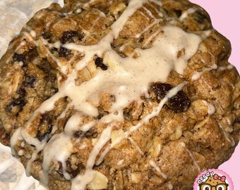 Brown Butter Oatmeal Raisin Cookie | Soft Chewy Baked Goodness (Holiday Spiced)