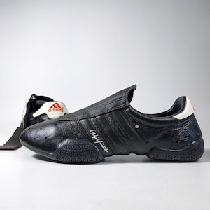 Yohji Yamamoto X Adidas. Mod. Y-3 Regu. Vintage Genuine leather Sneakers Black