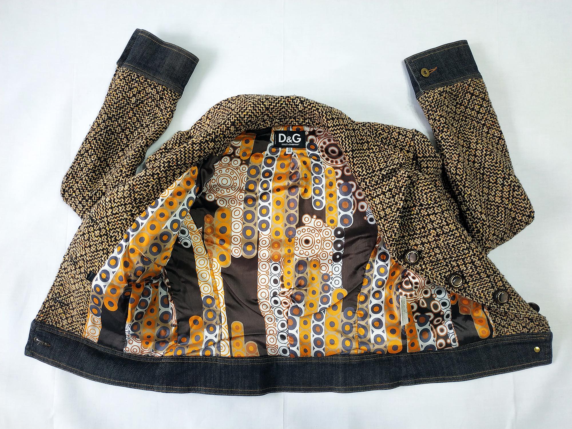 【美品】Dolce&Gabbanaドルチェ&ガッバーナ クロップドジャケット DOLCE & GABBANA© レディース クロップド ジャケット。80% ピュア