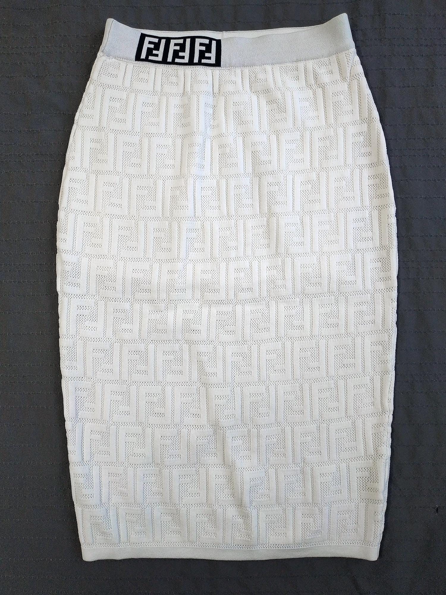 FENDI © FY0636T3J Authentic Women's Pencil Skirt. Size S. Made in