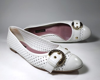 LOUIS VUITTON © Women's White Ballet Flats. Made in Italy