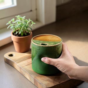 Handmade Ceramic Travel Mug with Sip Lid – Minimalist Handleless Pottery Coffee Cup