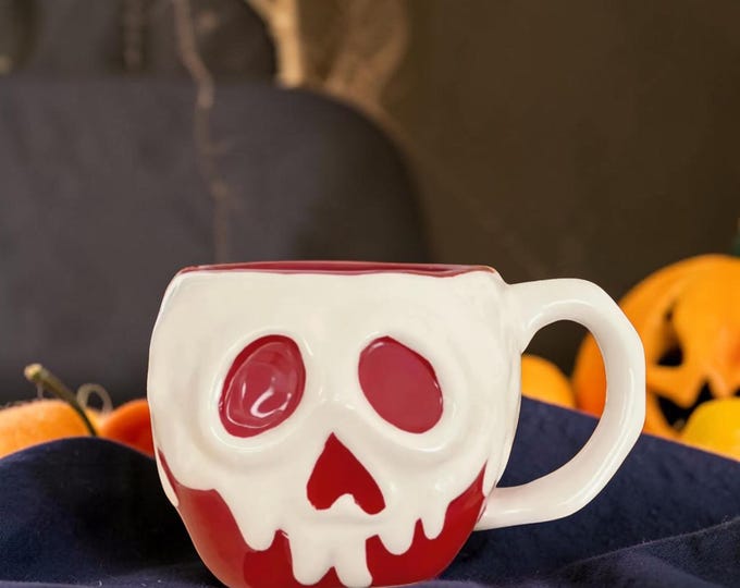 Red Skull Ceramic Coffee Mug – Gothic Halloween Decor