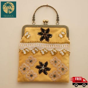 Handgemachte Boho Tragetasche mit Spitze & Stickerei | Vintage-inspirierte Tasche | Ethnische Stoffhandtasche | Einzigartiges Geschenk für Sie