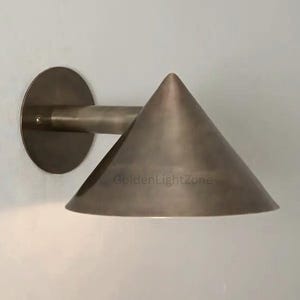 1 Lichtkegel handgemachte Vintage Wand Mid Century Modern Rohmessing Sputnik Kronleuchter Leuchte