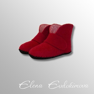 Red Felted Wool Slippers for Girls – Handmade Merino Wool House Shoes, Custom Baby Booties, Soft Kids Slippers, Toddler Indoor Shoe
