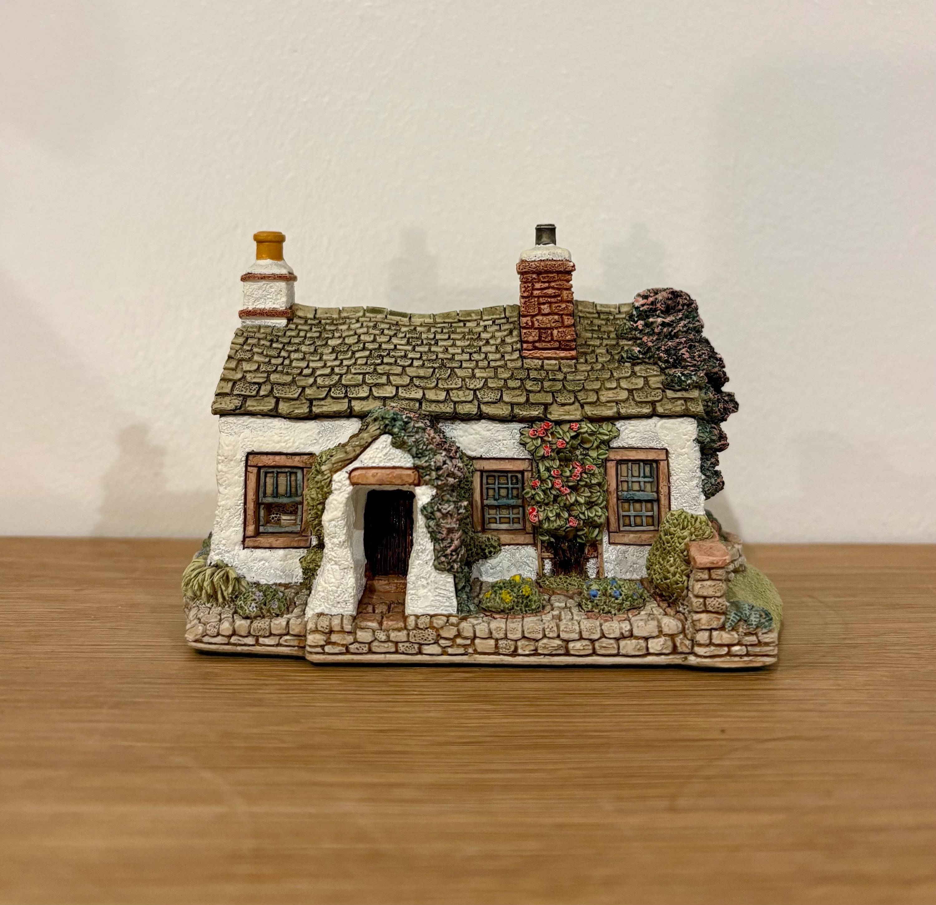 Lilliput Lane Cottages - Etsy UK