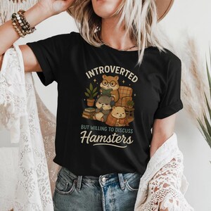Hamster Mom Shirt For Pet Lover T-shirt For Hamster Owner Gift For Animal Tee For Cute Hamster Parent Outfit For Small Pet Funny Pet Shirt