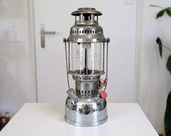 Vintage Optimus 1551/500 High-Pressure Kerosene Lantern