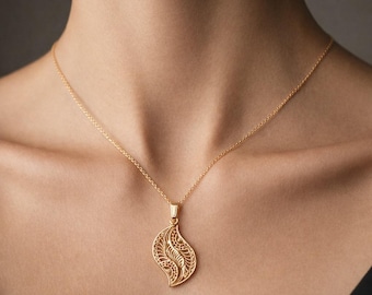 Collier feuille en filigrane en or 18 carats - Pendentif cachemire, chaîne délicate, bijoux bohèmes