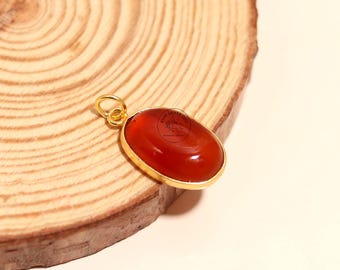 Pendentif à breloques en cornaline naturelle, collier en plaqué or 18 carats, breloque en pierre précieuse agate orange avec bélière, breloque de forme ovale cadeau pour elle