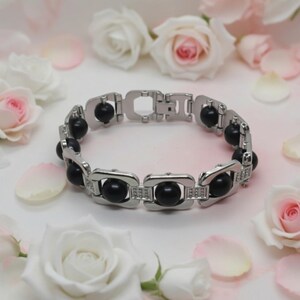 Traditional Karungali bead bracelet for men and women