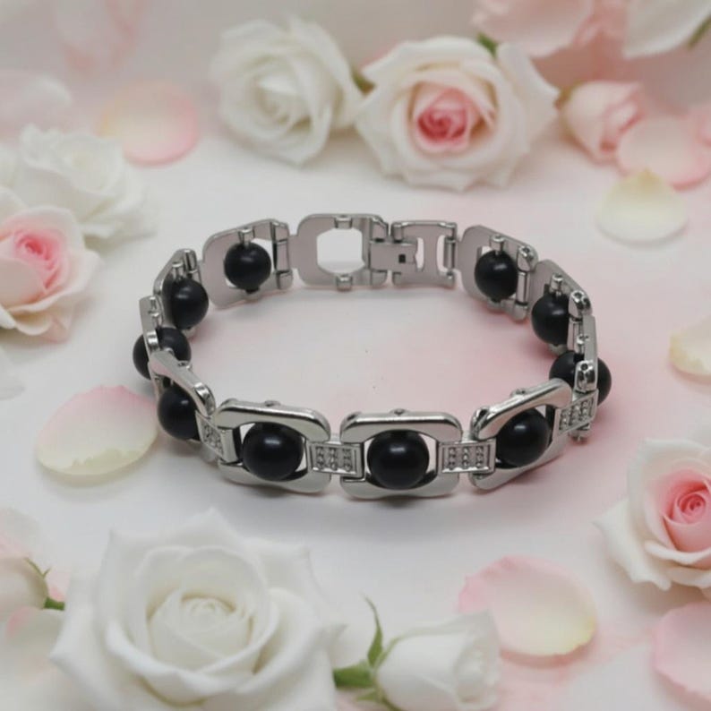 Traditional Karungali bead bracelet for men and women