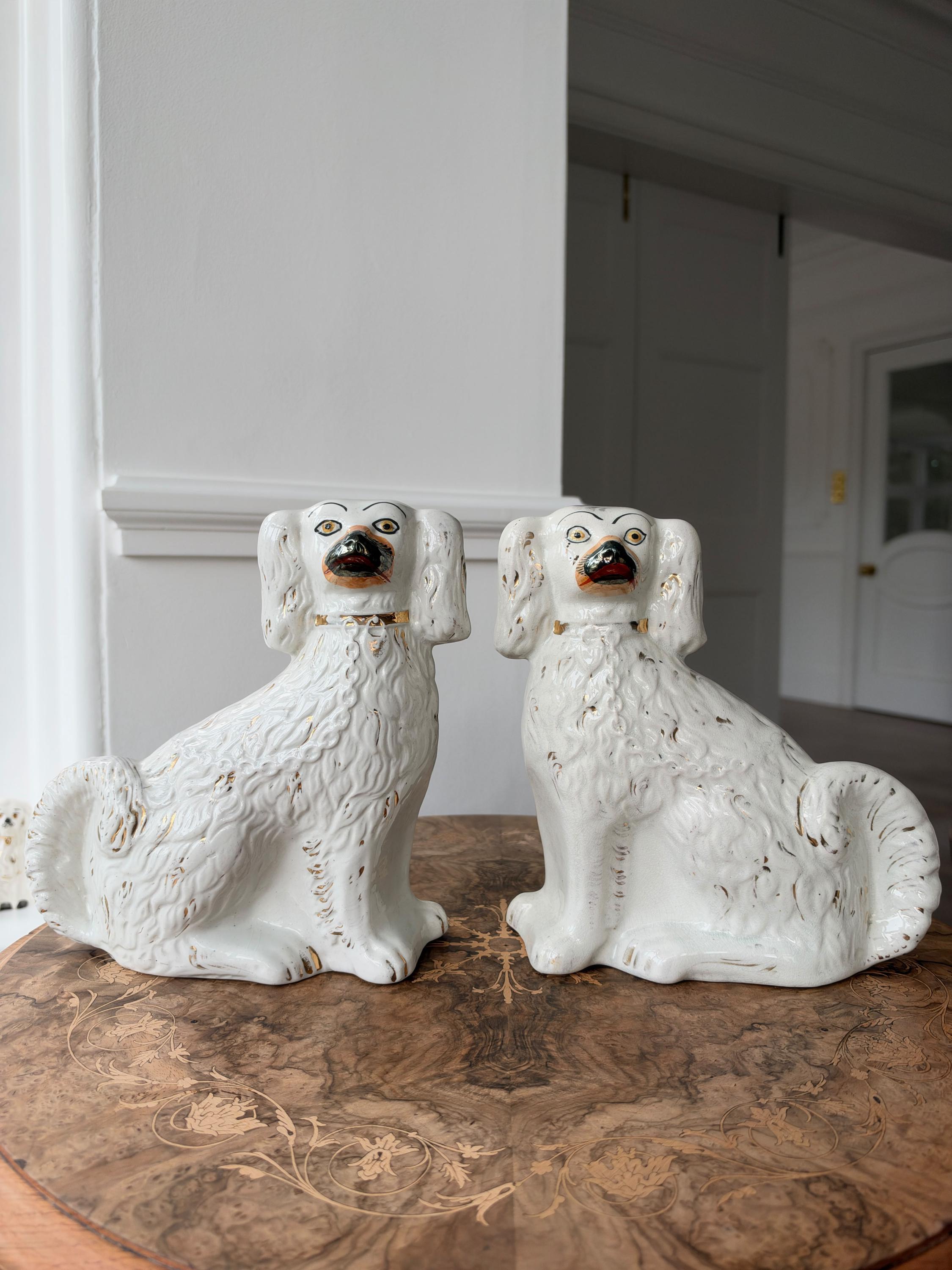 Vintage Cavalier King Charles Figurine - Etsy