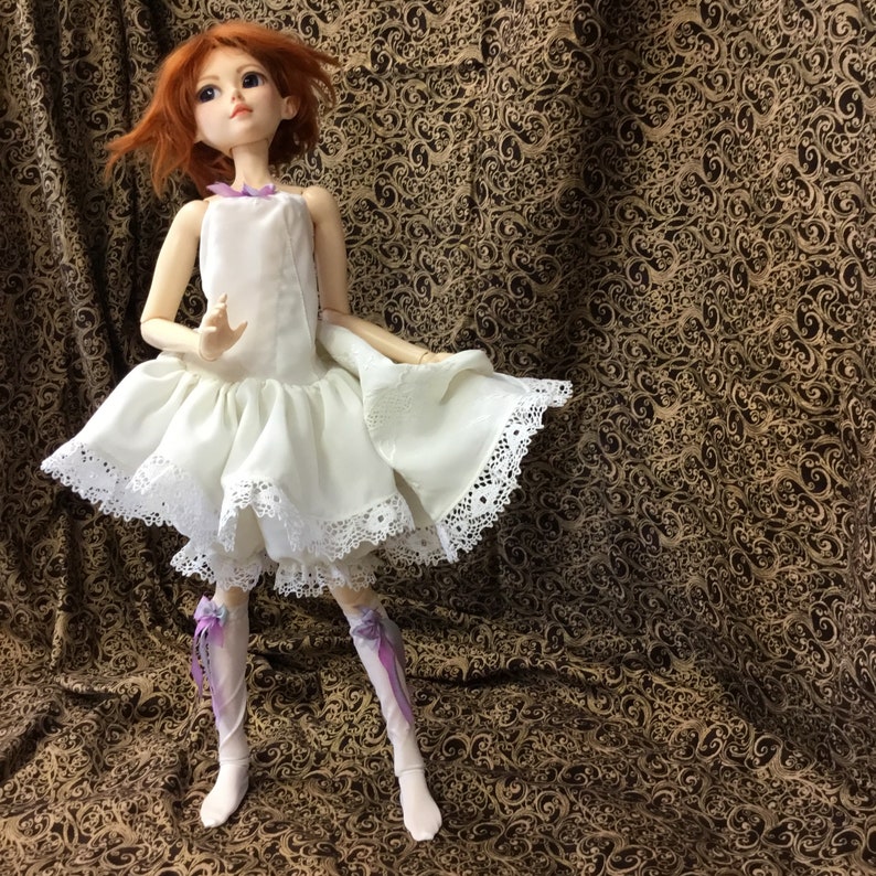 BJD clothes white silk embroidered dress with stockings image 1