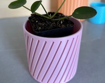 Modern Minimal Diagonal Pattern Planter | 3D Printed Indoor Plant Pot