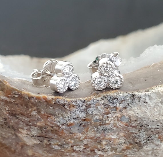 14k White Gold Diamond Three Stone Stud Earrings, Trio Stud Earrings,  Trinity Triangle Studs, 14k Gold . Made to Order - Etsy