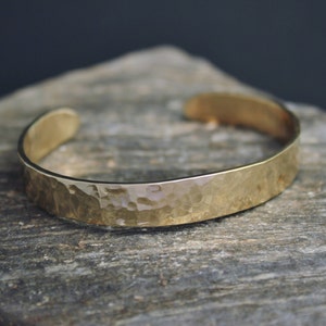 Hammered Yellow Gold Cuff Bracelet, Handmade Yellow Gold Bracelet, Solid 14k Yellow Gold Cuff Bracelet, made to order
