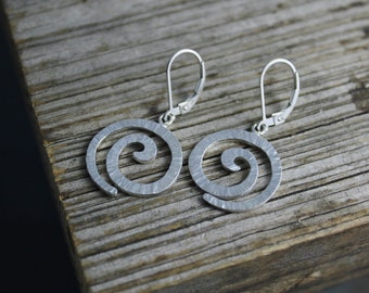 Sterling Silver Sprial Dangle Earrings, Hammered Spirals, Drop Earrings, Circle Spiral, Gaia Earrings, Leverbacks, Ready to Ship Earrings