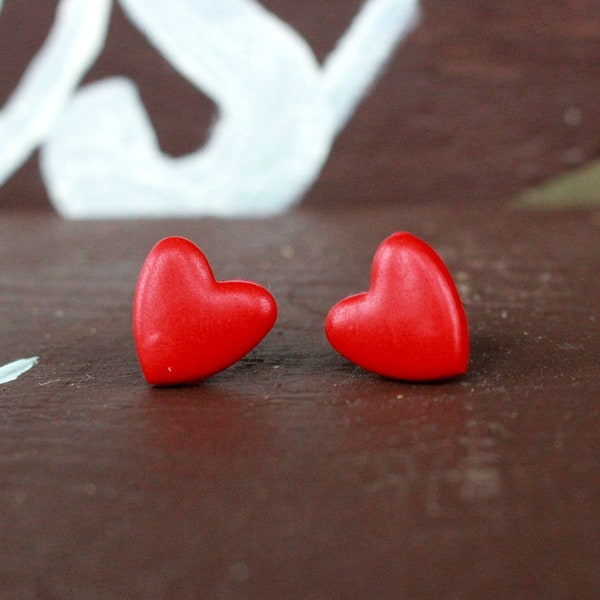 TI AMO in rosso/Orecchini in vaso di argilla polimerica, orecchini a cuore rosso, orecchini di dichiarazione gioielli, orecchini di tutti i giorni, San Valentino