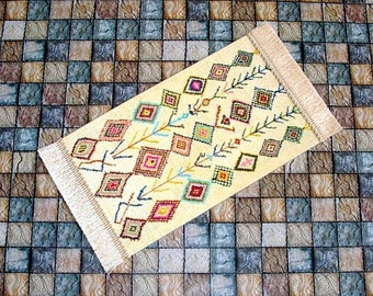 Ivory Folk Art Diamonds Rug, Medieval Dollhouse Miniature 1/12 Scale, Hand Made