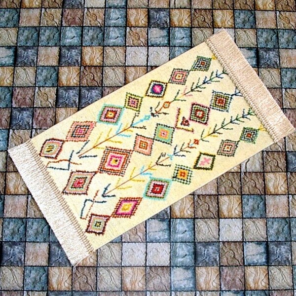 Folk Art Rug - Etsy
