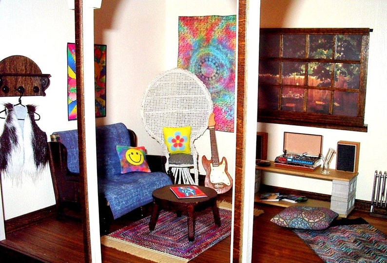Unique Hippie Themed Room 
