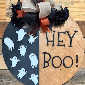 Halloween “Hey Boo”  wooden door hanger