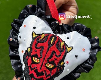Darth Maul STAR WARS - Character Embroidered Rhinestone Keychain