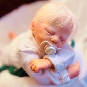 BABY REBORN DOLL