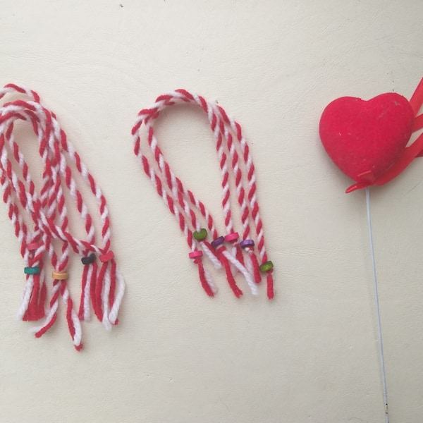 Good Luck Marta Bracelet, Red White String Charm Wriststrap, Martenitsa