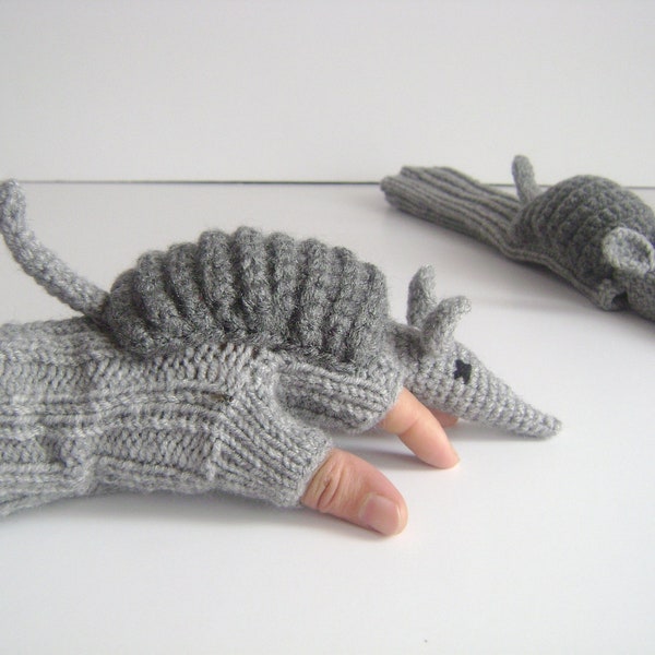 Gray Armadillo Winter Glove, Knit Wool Glove, Crochet Animal Costume, Long Fingerless Arm Warmer, Touch Screen Glove, Christmas Unique Gifts