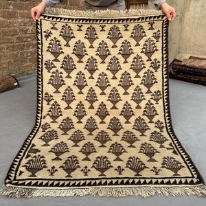 Taimani Rug - Etsy