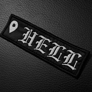 HELL geborduurde opnaaipatch