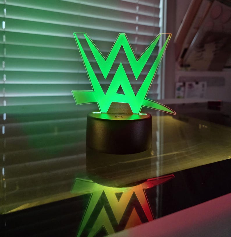 WWE Wrestling WrestleMania LED Laser Engraved Acrylic Night Light / Lamp / USB Battery Remote image 5
