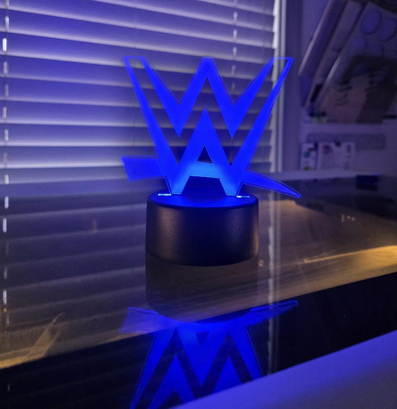 WWE Wrestling WrestleMania LED Laser Engraved Acrylic Night Light / Lamp / USB Battery Remote image 6