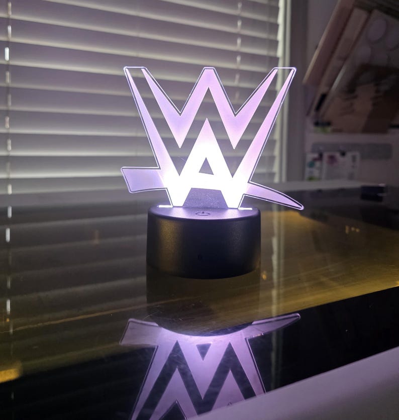 WWE Wrestling WrestleMania LED Laser Engraved Acrylic Night Light / Lamp / USB Battery Remote image 4
