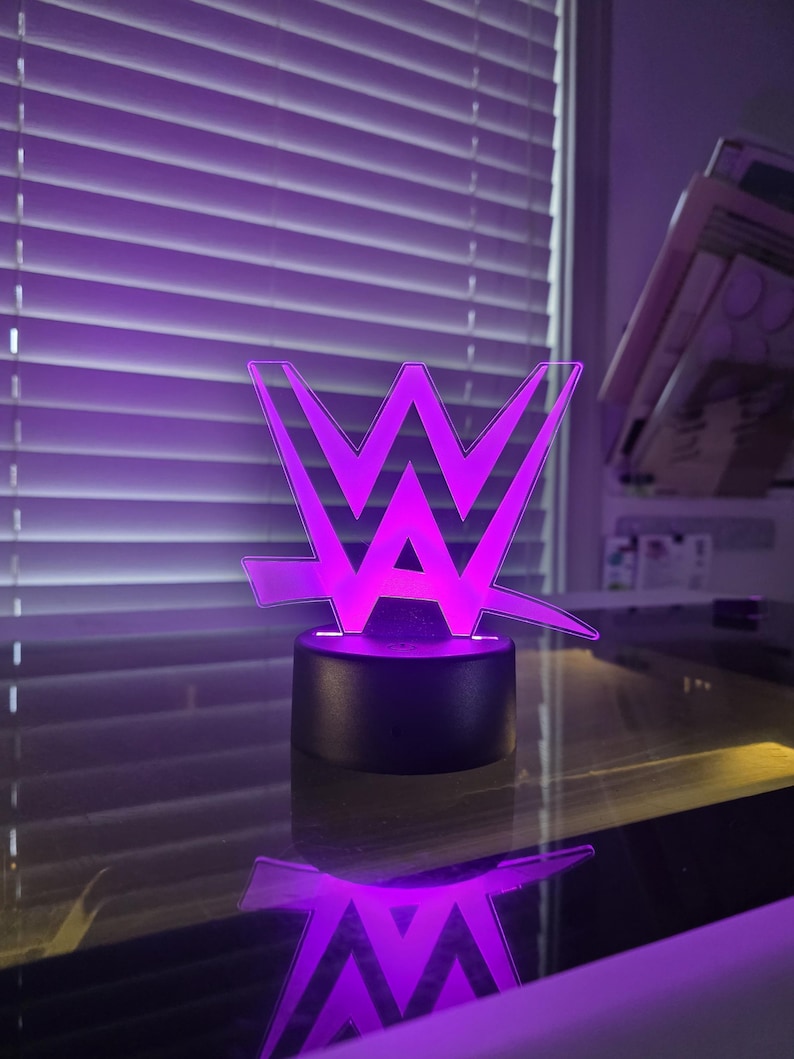 WWE Wrestling WrestleMania LED Laser Engraved Acrylic Night Light / Lamp / USB Battery Remote image 3