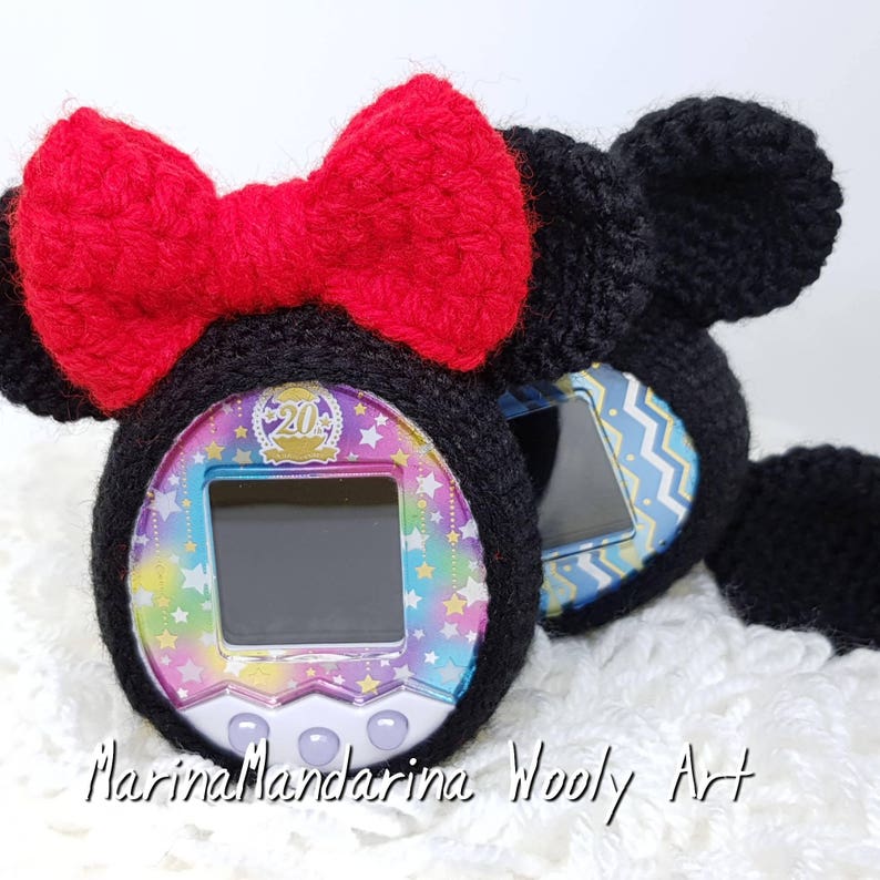 one case Minnie Mouse Tamagotchi M!X mix 4U iDL P/'s Friends case crochet beads by MarinaMandarina