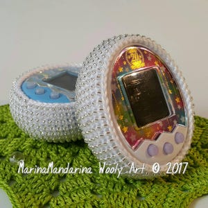 Tamagotchi M!X mix 4U iDL P&#39;s case crochet with beads by MarinaMandarina