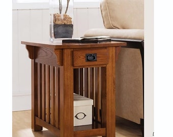 One-drawer table with shelves/furniture/medium oak/reddish brown