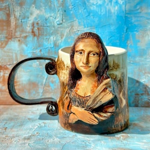 Op Mona Lisa geïnspireerde mok: handgemaakte keramische kunstbeker - 250 ml