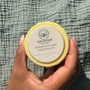 Natural Dog Toothpaste | Coconut Oil & Baking Soda Formula | Gentle Canine Dental Care
