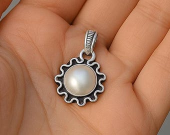 Sterling Silver Pearl Pendant - Natural White Round Pearl Charm