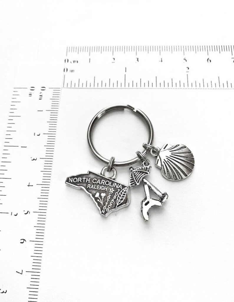 North Carolina Beach Themed Keychain. Seashell North Etsy