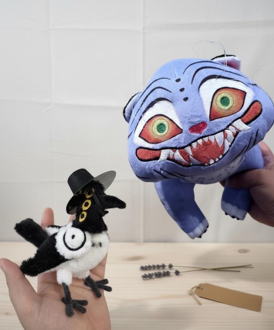 Peluche KPop Tigre Blu Sorridente Derpy - Regalo Per Fans