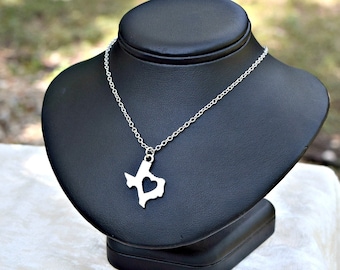 Texas Charm Necklace: Silver Plated Lone Star State Pendant