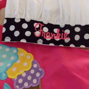 Girls Ruffled apron Kids apron personalized cooking apron Gift school apron Child size apron  child paint apron  chef hat pink apron