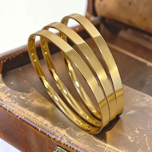 3 st 18K guldpläterade armband i rostfritt stål för kvinnor glansiga minimalistiska stapelbara manschettarmband vattentäta smyckeset